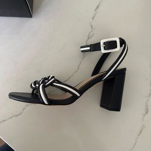 White House Black Market Navy & White Shoes - brand new! Never been worn!